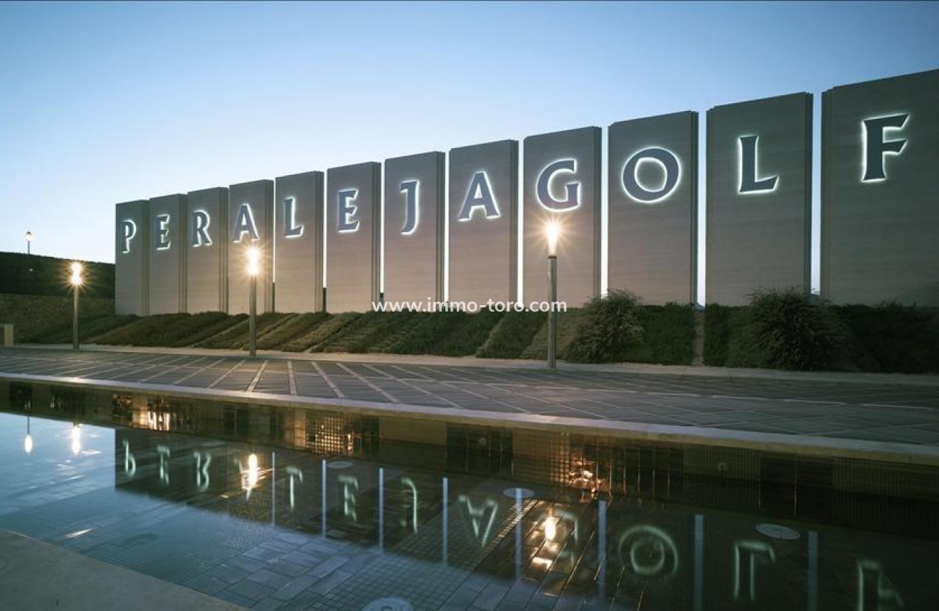 Nueva construcción  - Adosado - Peraleja Golf