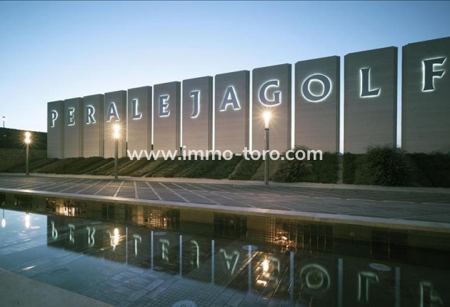 Nueva construcción  - Adosado - Peraleja Golf