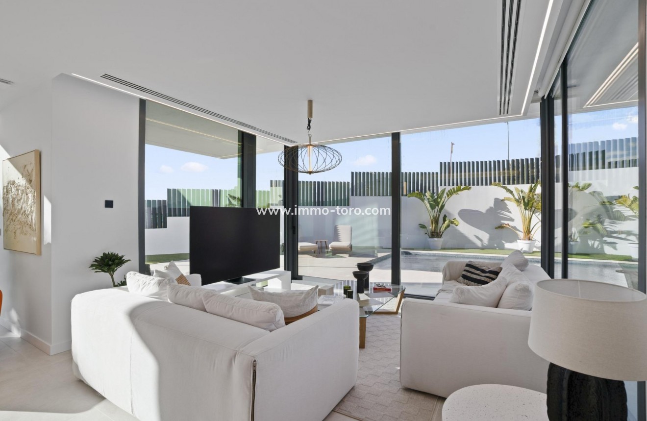 Nueva construcción  - Villa / Chalet - Benidorm - Rincón De Loix
