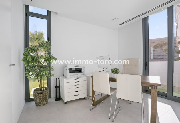 Nueva construcción  - Villa / Chalet - Benidorm - Rincón De Loix