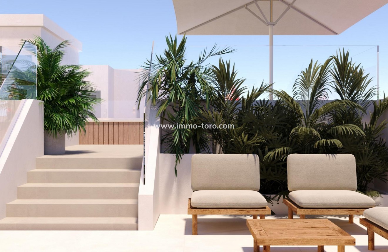 Nueva construcción  - Apartamento - San Miguel de Salinas - Pueblo