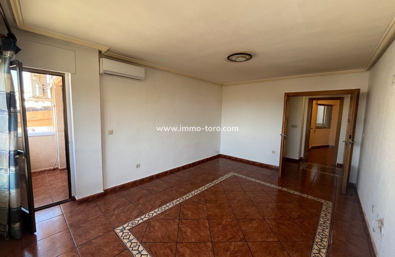 Resale - Apartment - Benijófar - Costa Blanca South