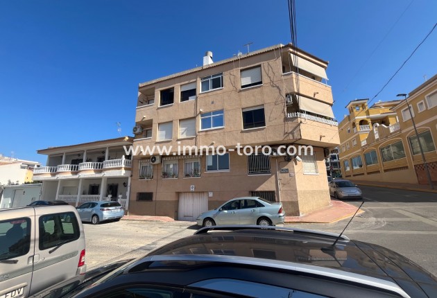 Resale - Apartment - Benijófar - Costa Blanca South
