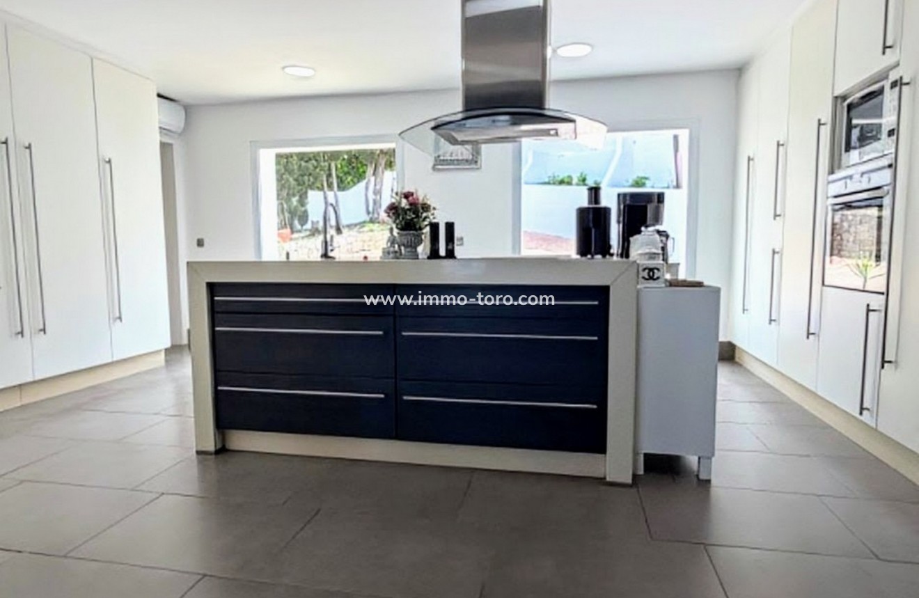 Resale - Villa - Javea - Costa Nova