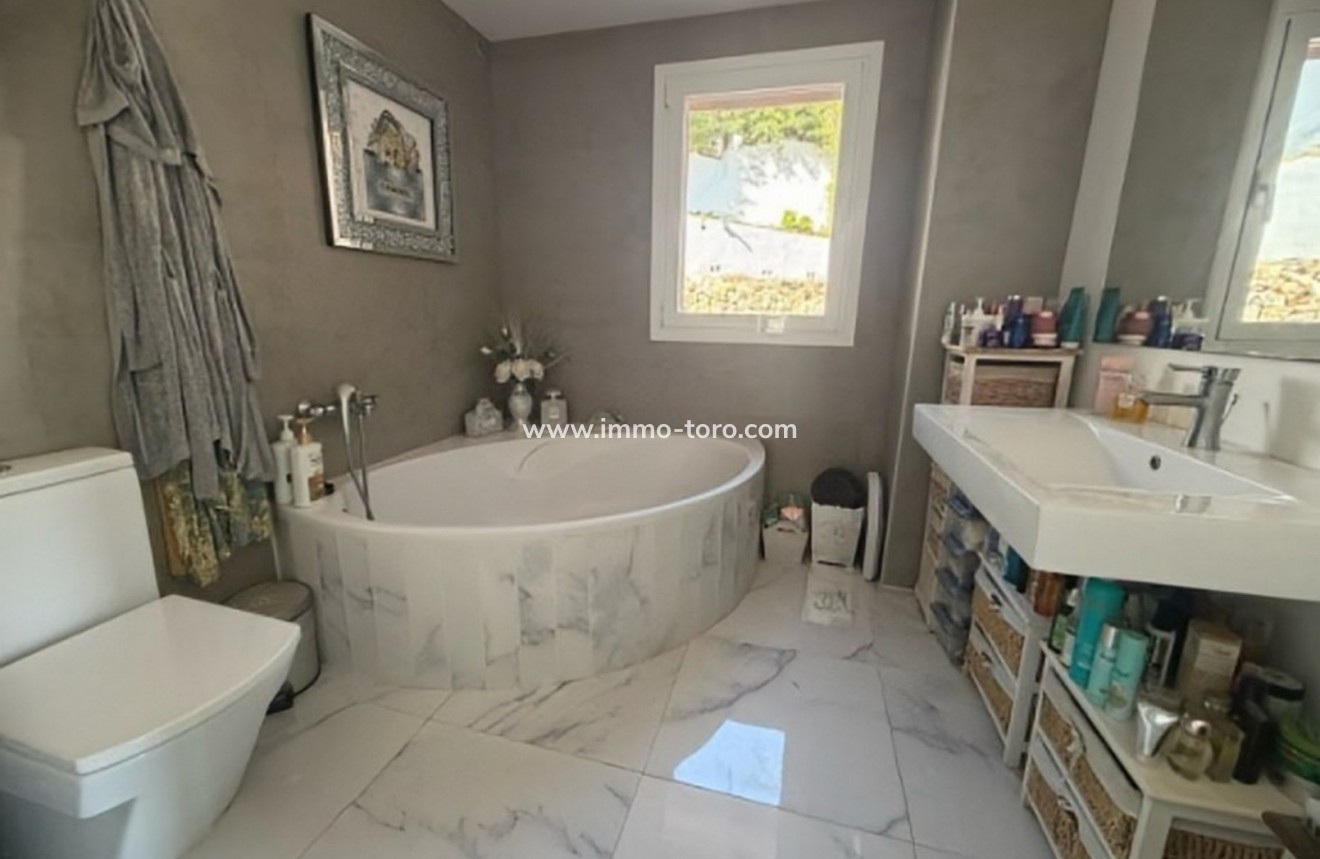 Resale - Villa - Javea - Costa Nova
