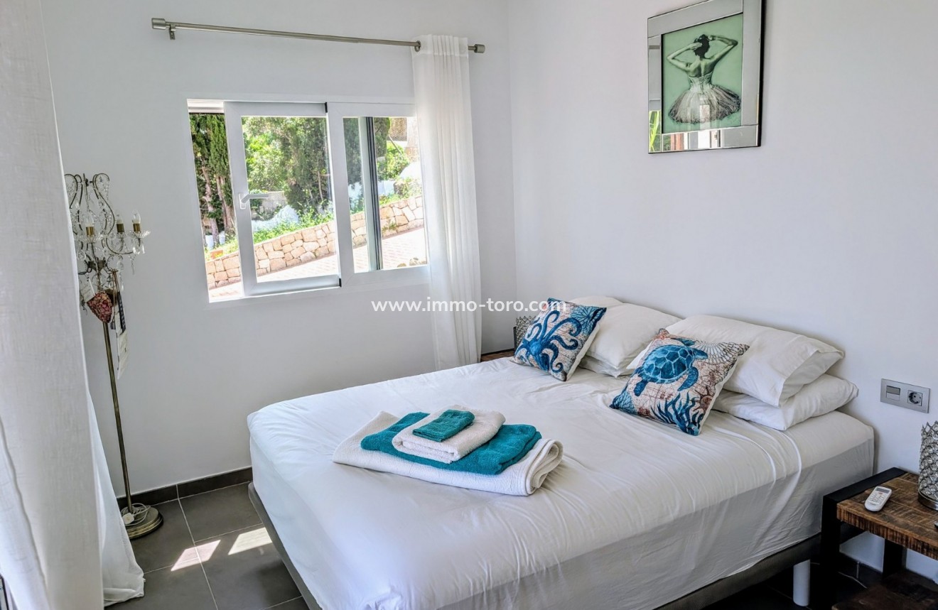 Resale - Villa - Javea - Costa Nova