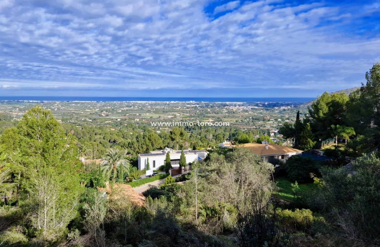 Resale - Plot/Land - Pedreguer - La Sella