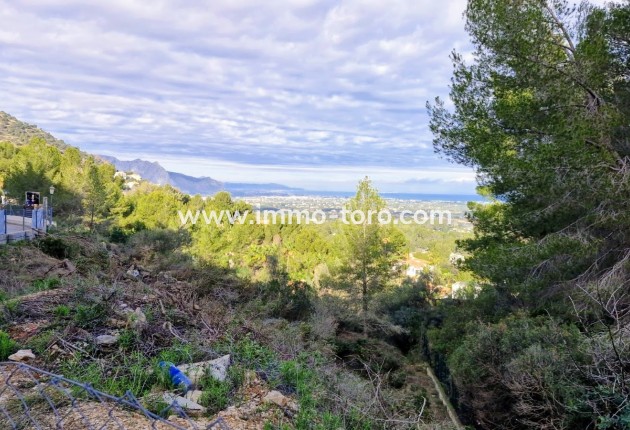 Resale - Plot/Land - Pedreguer - La Sella