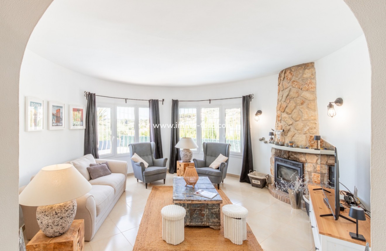 Resale - Villa - Moraira - El Tesoro