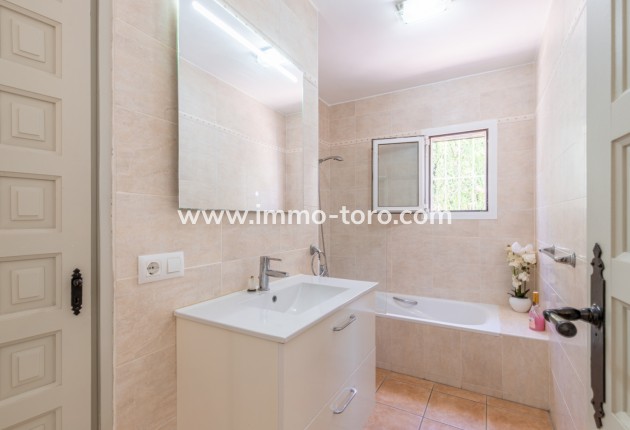 Resale - Villa - Moraira - El Tesoro