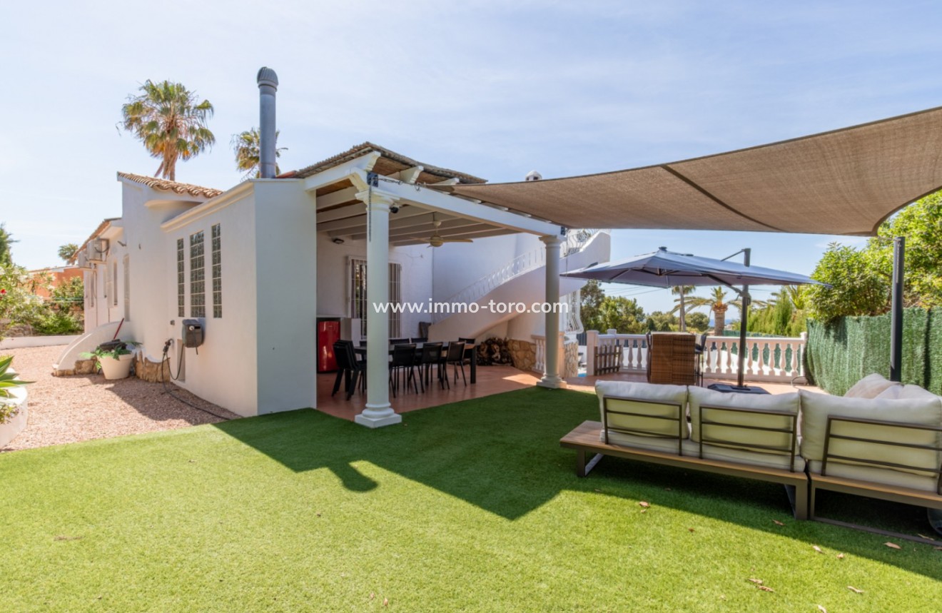 Resale - Villa - Moraira - El Tesoro