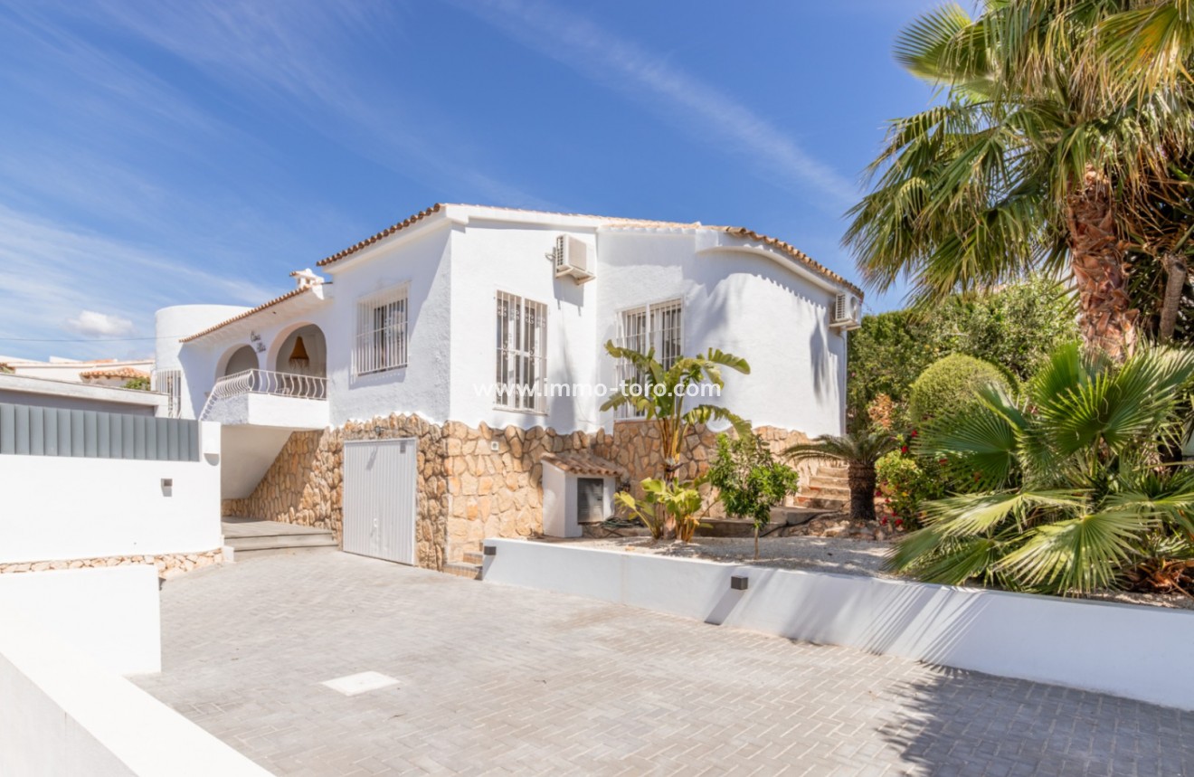Resale - Villa - Moraira - El Tesoro