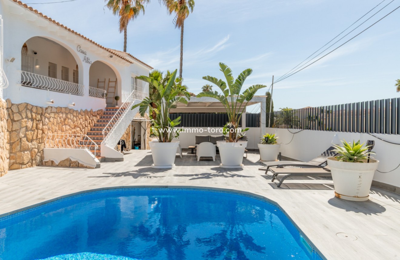 Resale - Villa - Moraira - El Tesoro
