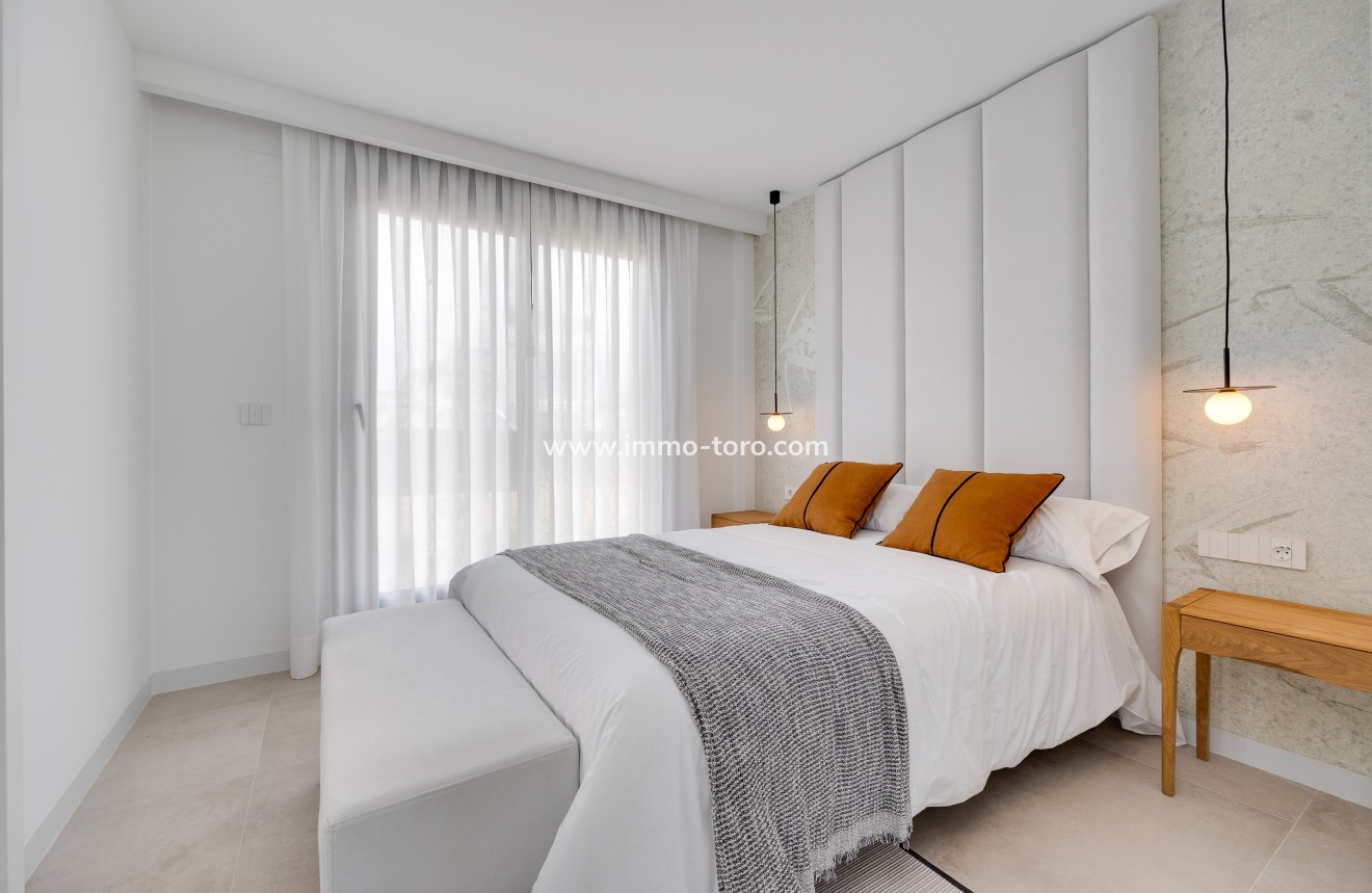 Nieuwbouw - Geschakelde woning - Mutxamel