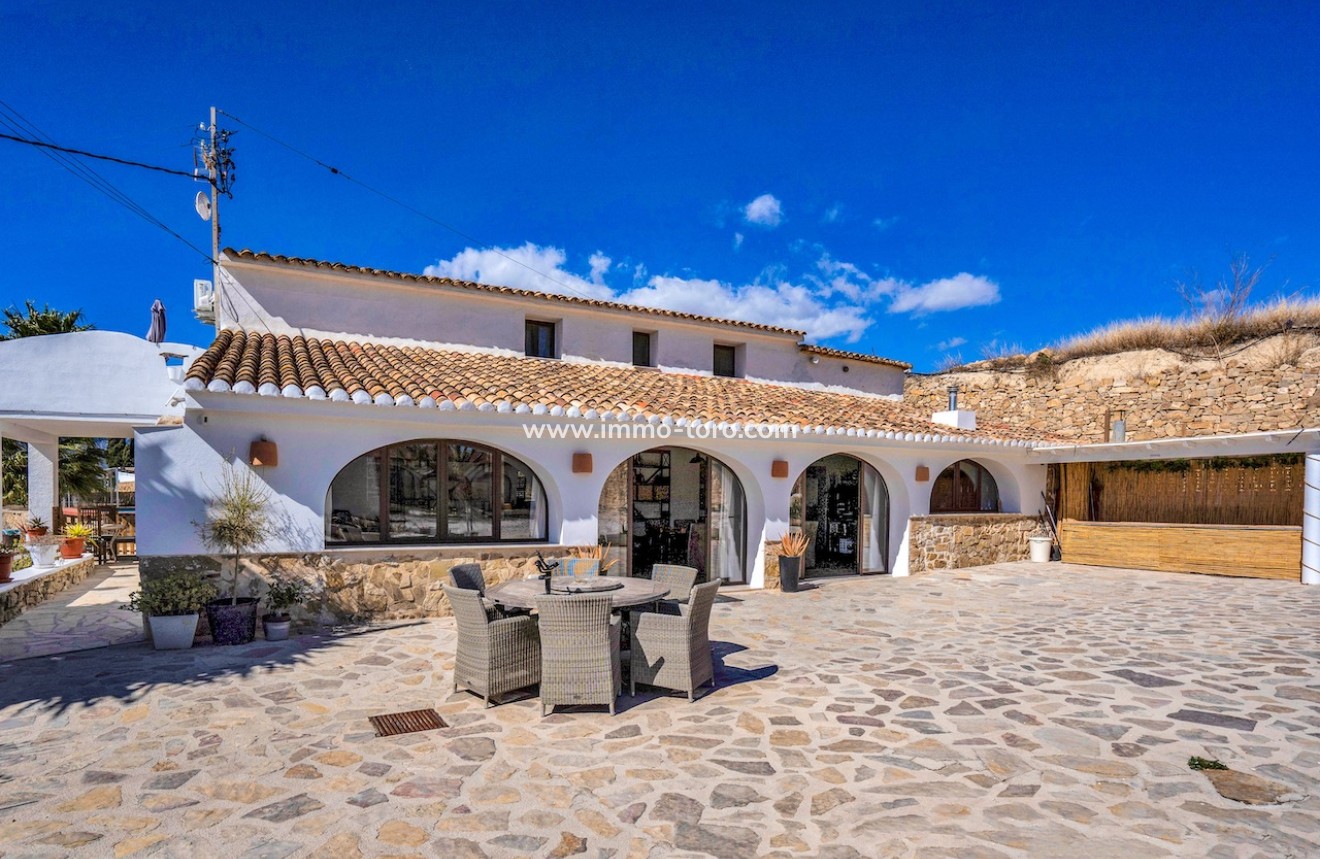 Resale - Country Houses - Fincas - Benissa - Partida Llenes