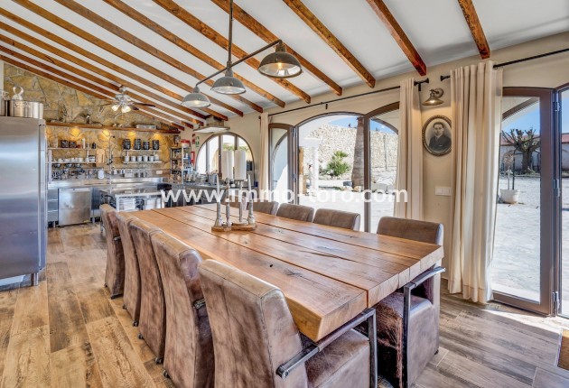 Resale - Country Houses - Fincas - Benissa - Partida Llenes