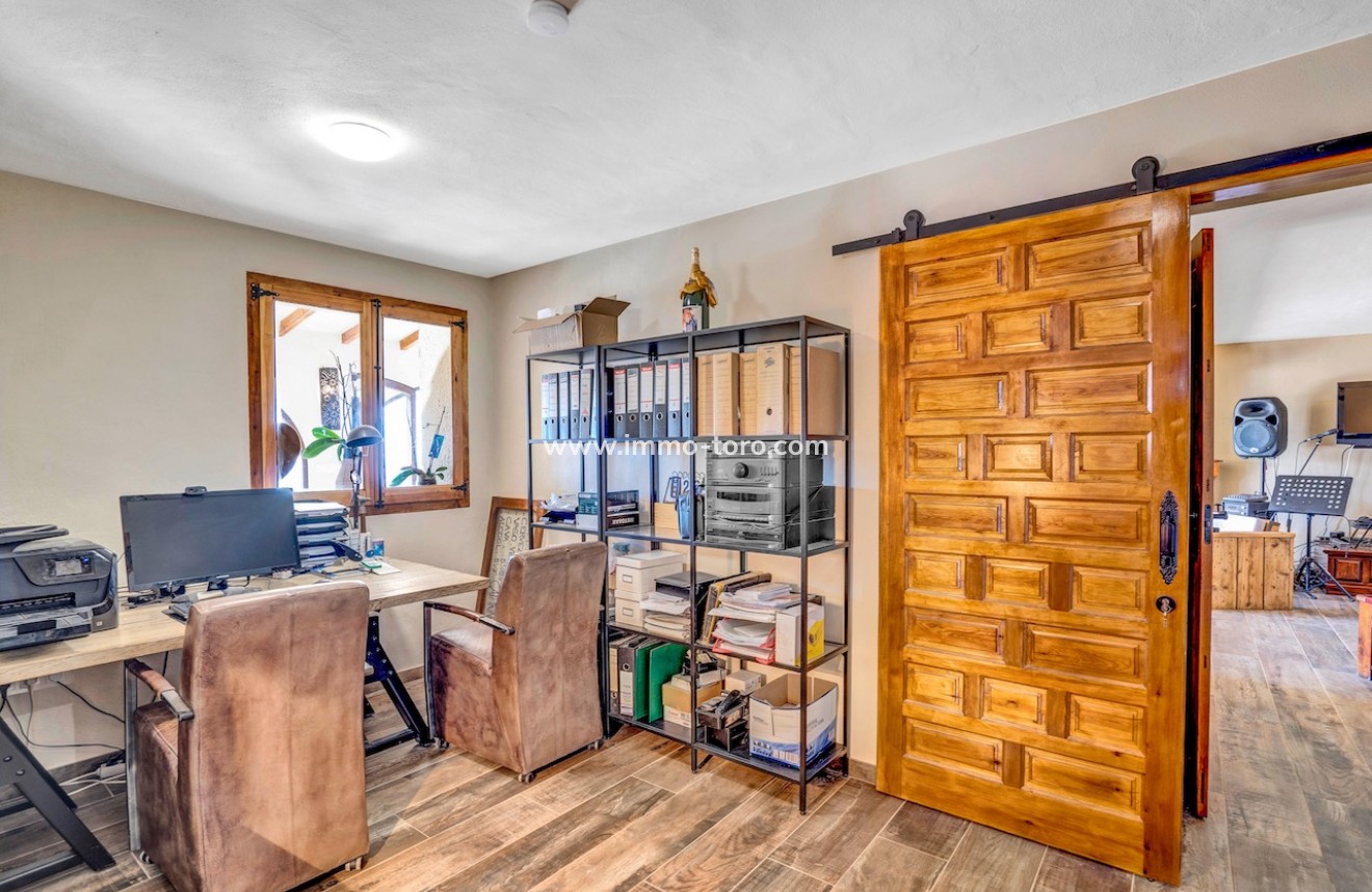 Resale - Country Houses - Fincas - Benissa - Partida Llenes