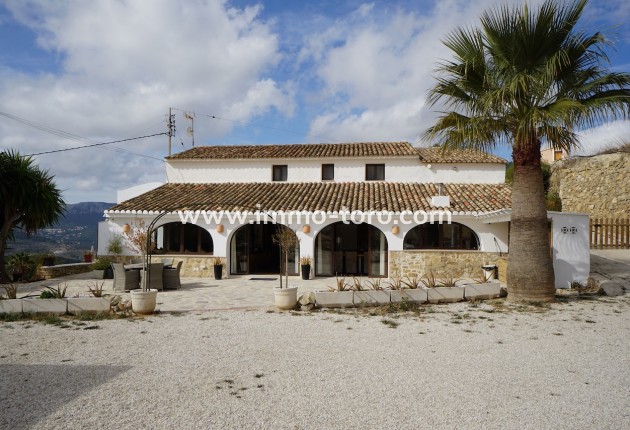 Resale - Country Houses - Fincas - Benissa - Partida Llenes