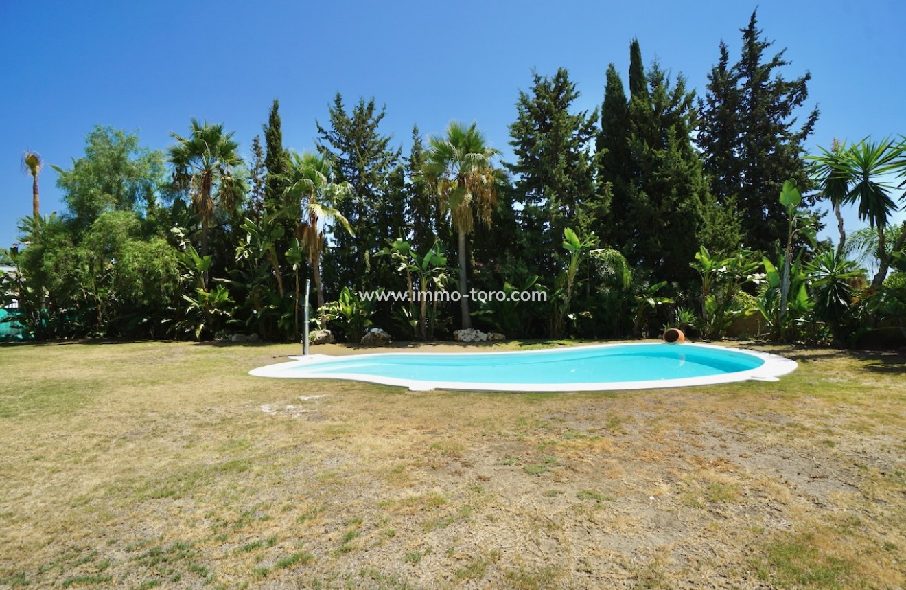 Resale - Villas - Benhavis - El Paraiso Alto