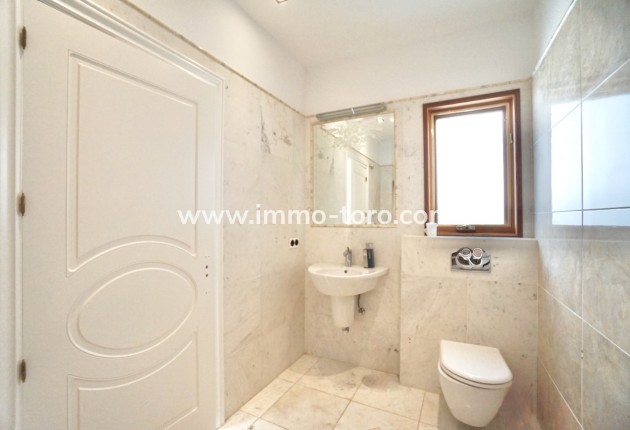 Resale - Villas - Benhavis - El Paraiso Alto