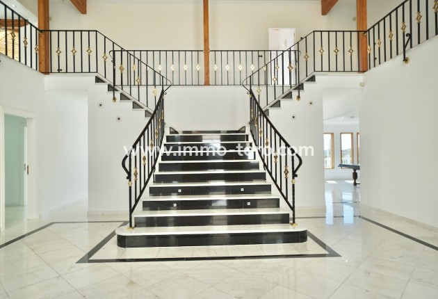 Resale - Villas - Benhavis - El Paraiso Alto