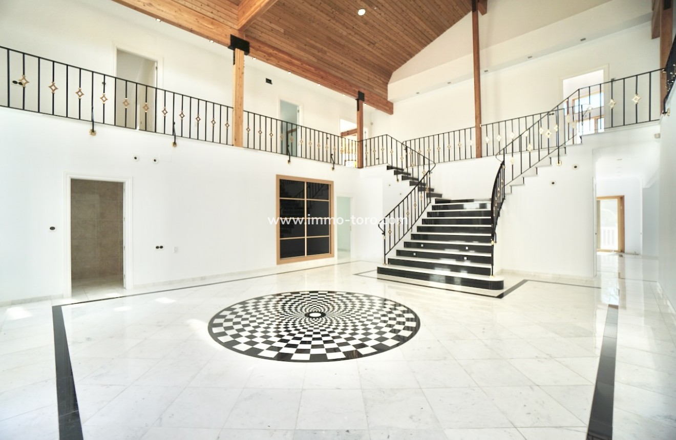 Resale - Villas - Benhavis - El Paraiso Alto