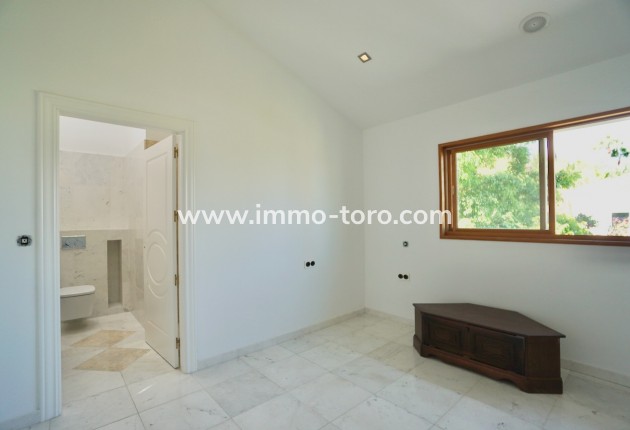 Resale - Villas - Benhavis - El Paraiso Alto