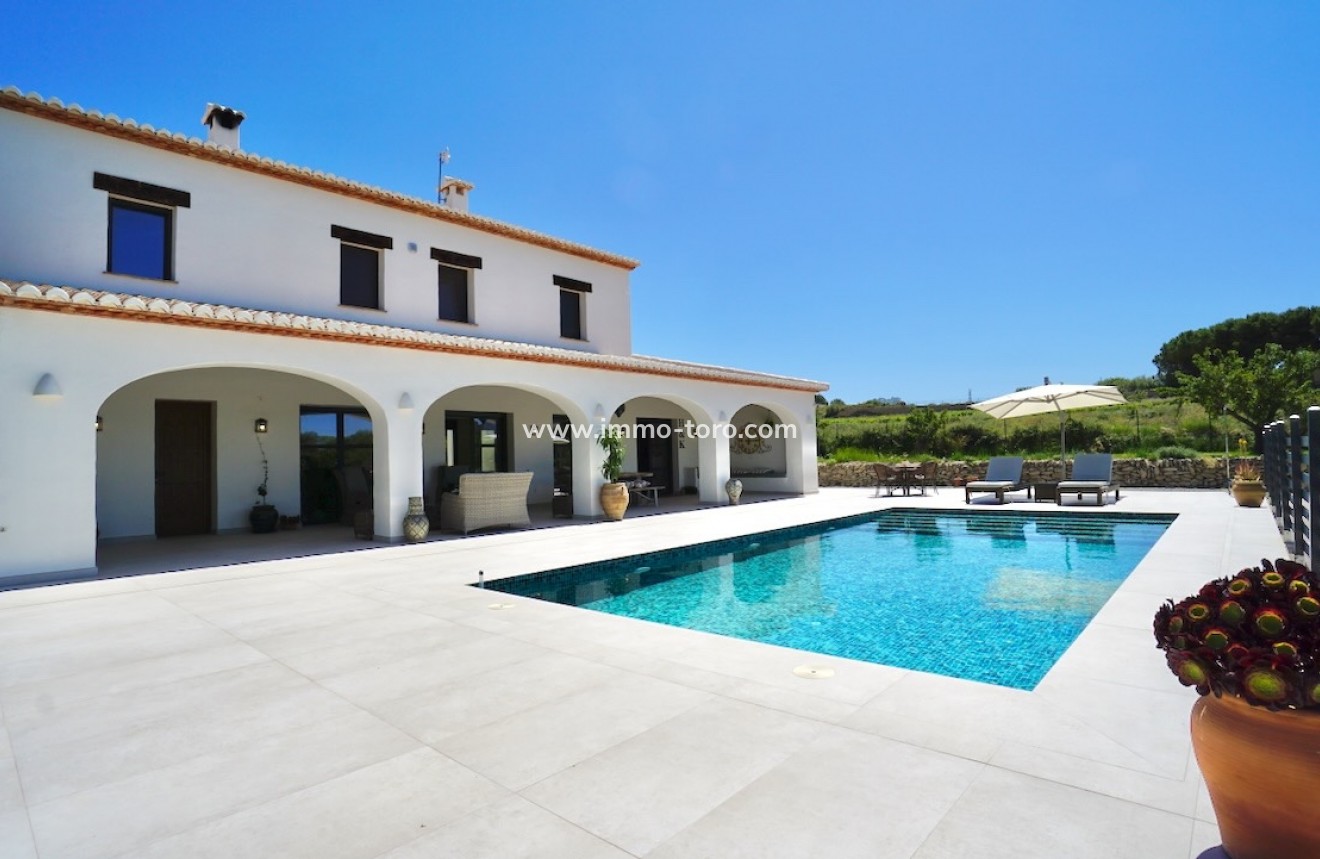 Resale - Country Houses - Fincas - Benissa - Partida Paratella