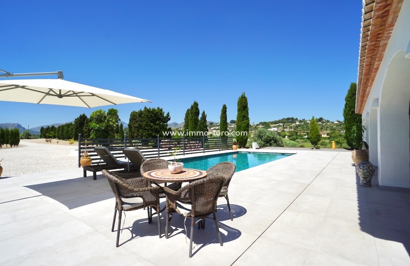 Resale - Country Houses - Fincas - Benissa - Partida Paratella