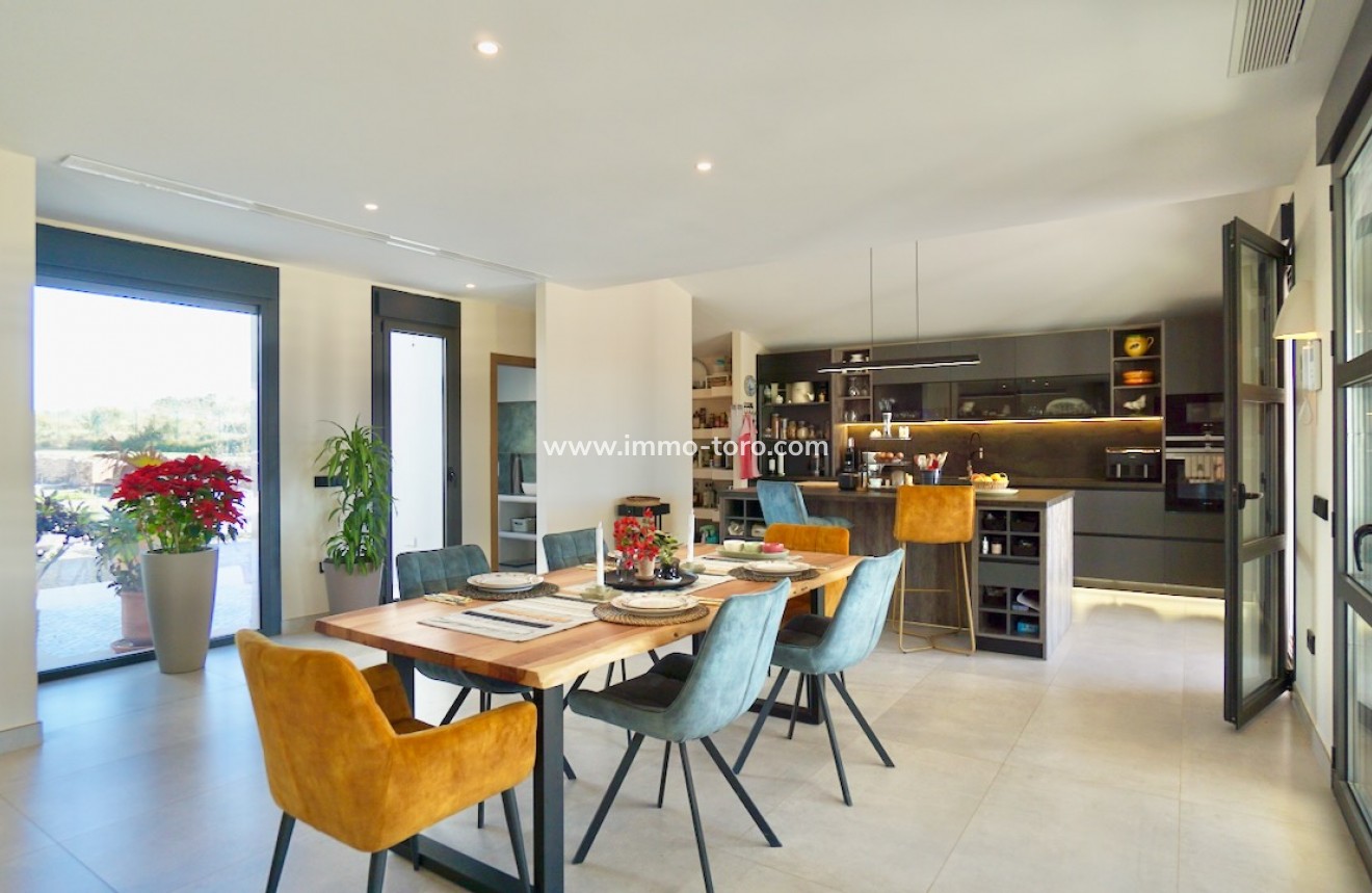 Resale - Country Houses - Fincas - Benissa - Partida Paratella