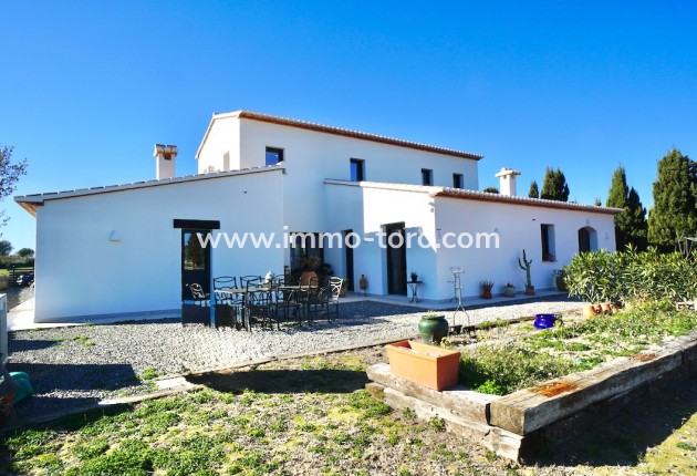 Resale - Country Houses - Fincas - Benissa - Partida Paratella