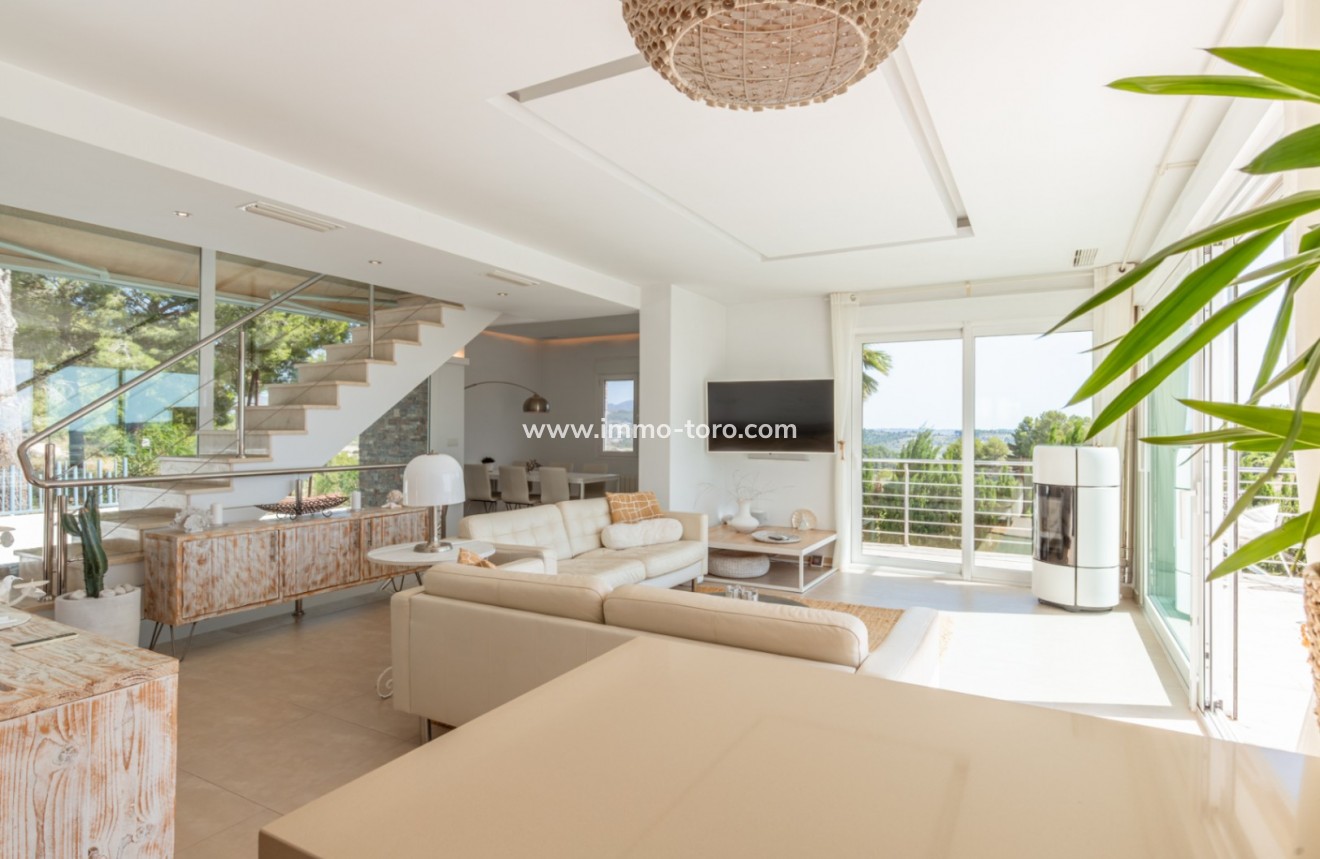 Resale - Villa - Moraira - Benimeit
