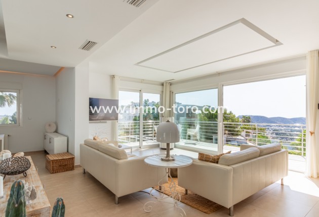 Resale - Villa - Moraira - Benimeit