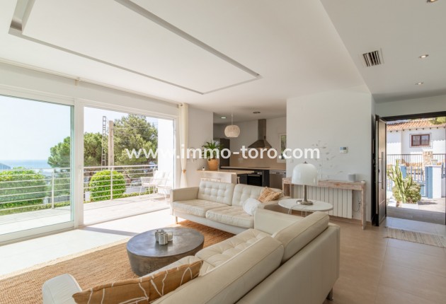 Resale - Villa - Moraira - Benimeit