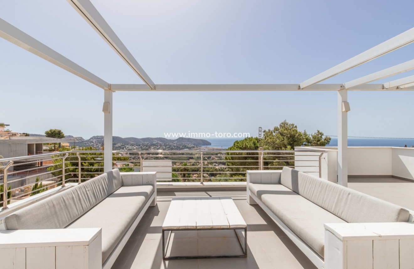 Resale - Villa - Moraira - Benimeit