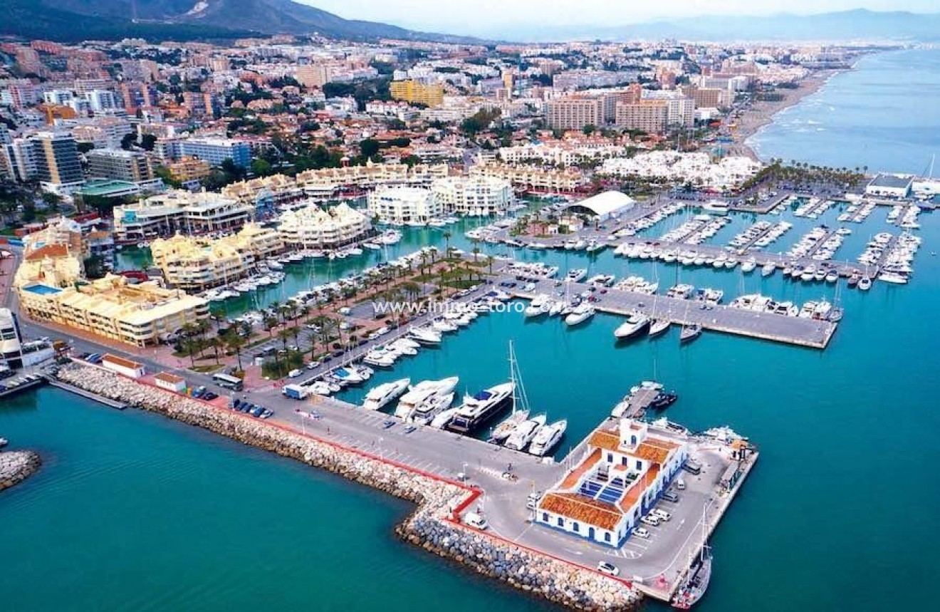 Nueva construcción  - Apartamento - Benalmádena - Puerto Marina