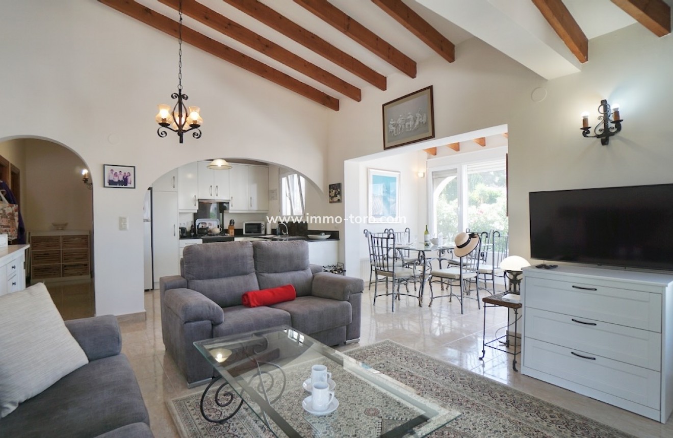 Herverkoop - Villa - Benissa - Punta Estrella