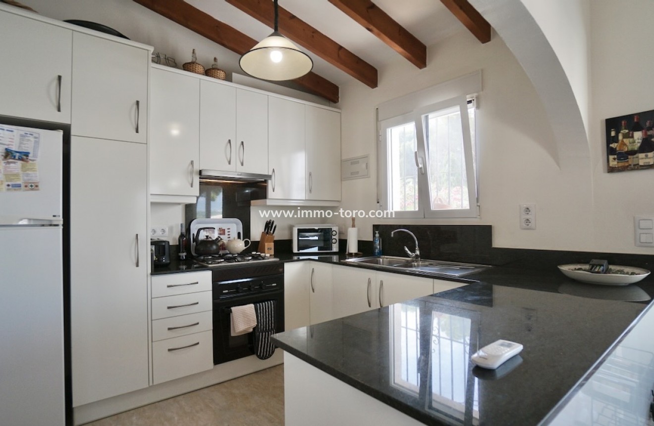 Herverkoop - Villa - Benissa - Punta Estrella