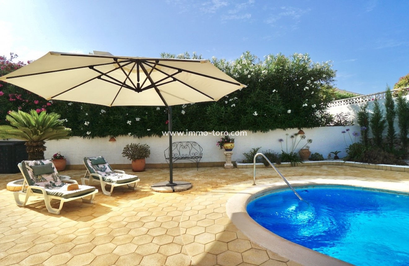 Herverkoop - Villa - Benissa - Punta Estrella