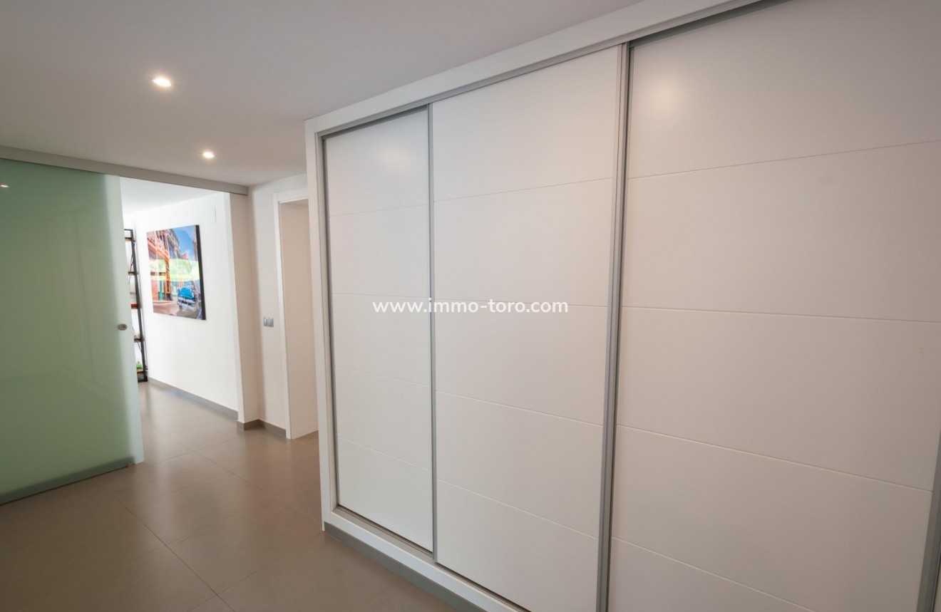 Resale - Villa - Calpe - Cometa, Calpe