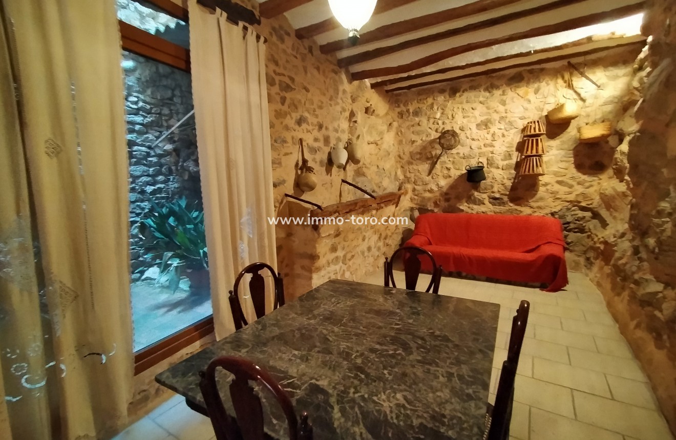 Revente - town_house - Castell de Castells