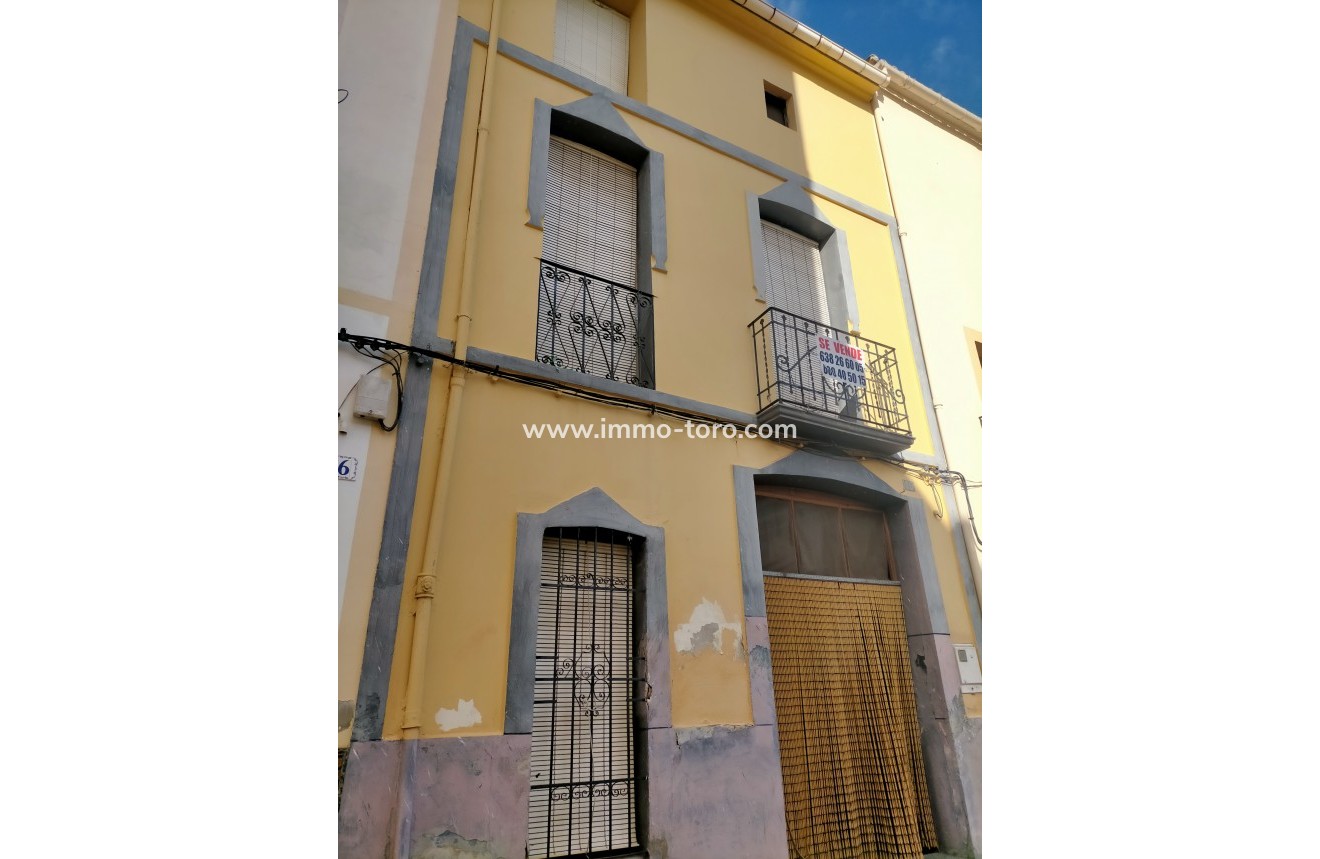 Revente - town_house - Castell de Castells