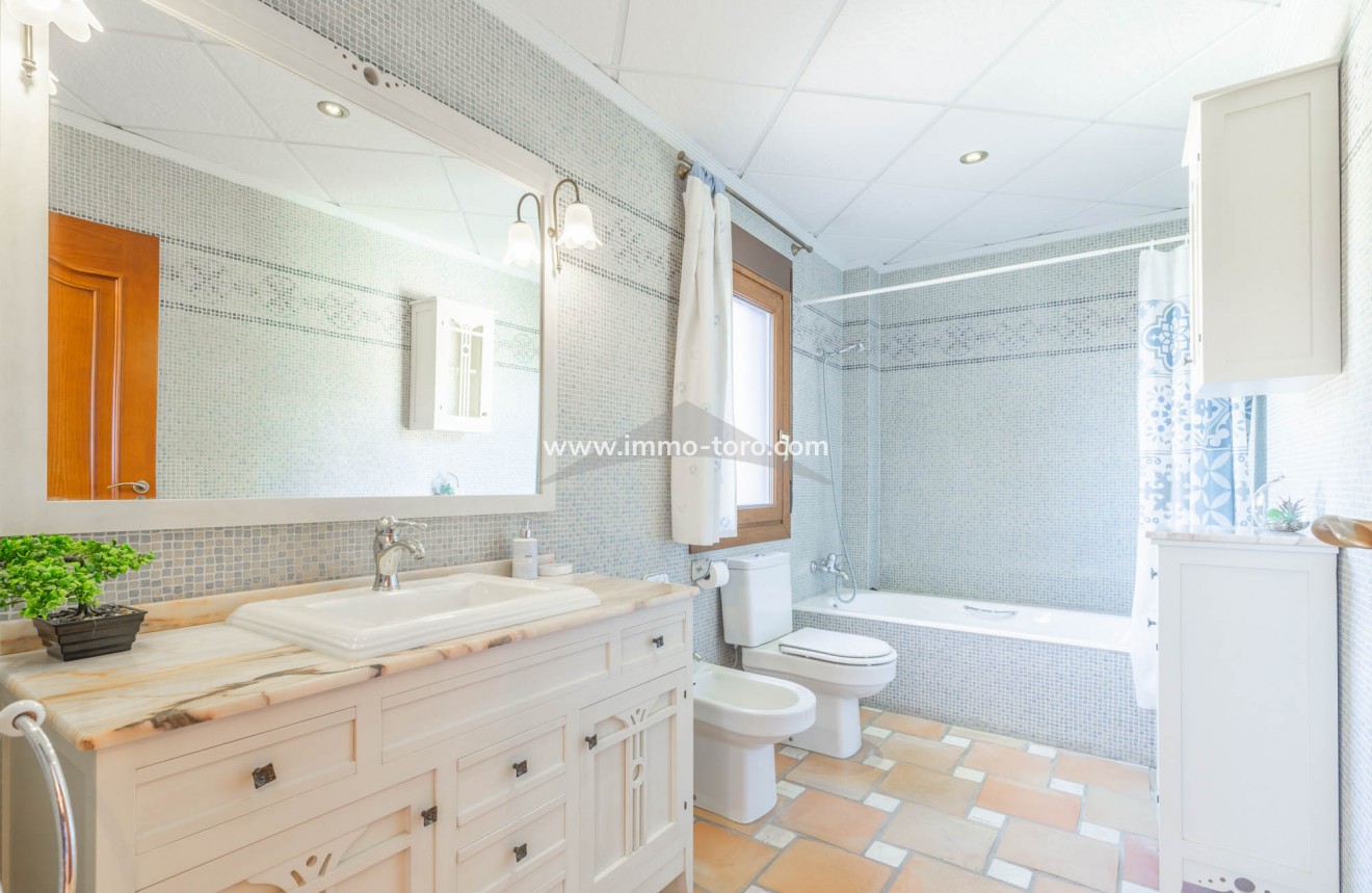 Resale - Villa - Moraira - El Portet