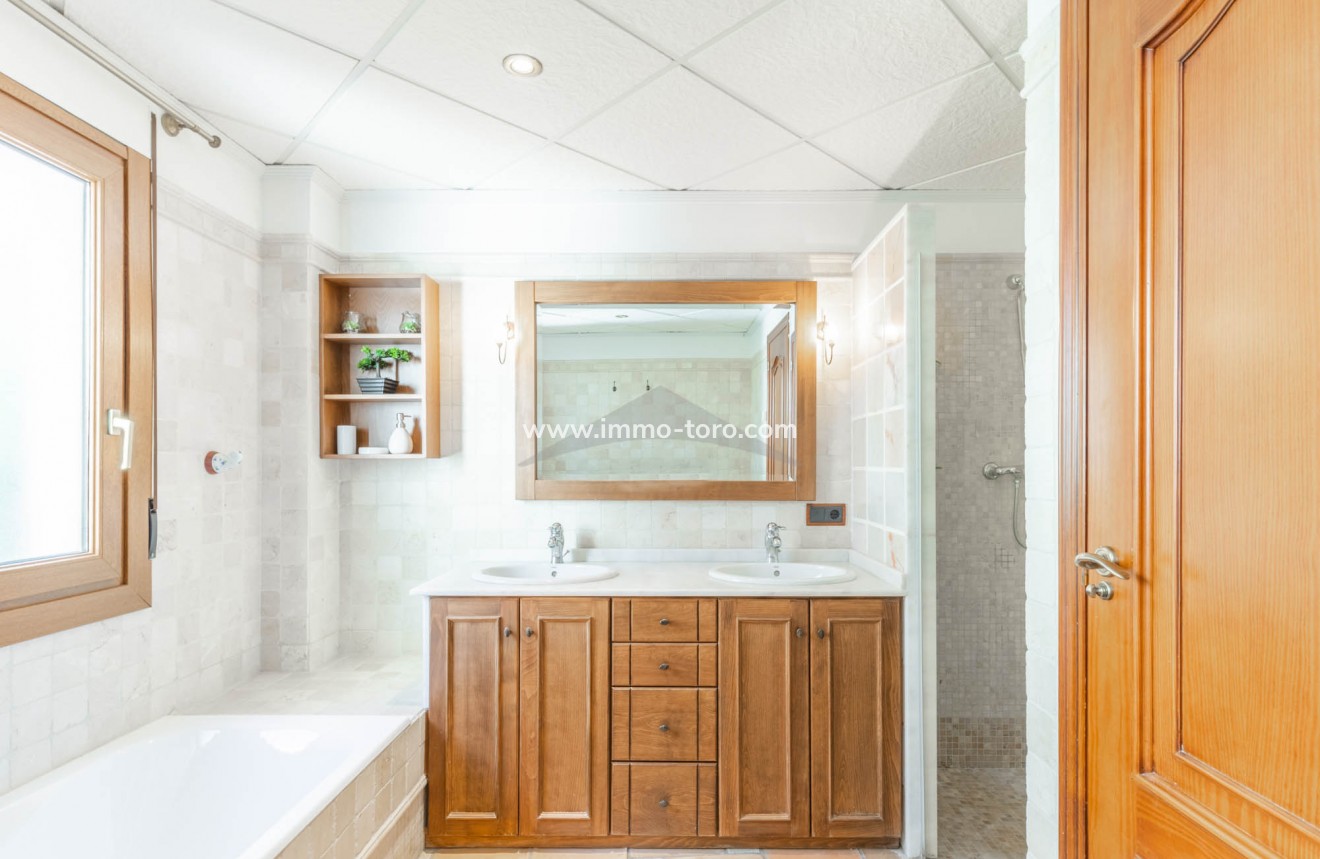Resale - Villa - Moraira - El Portet