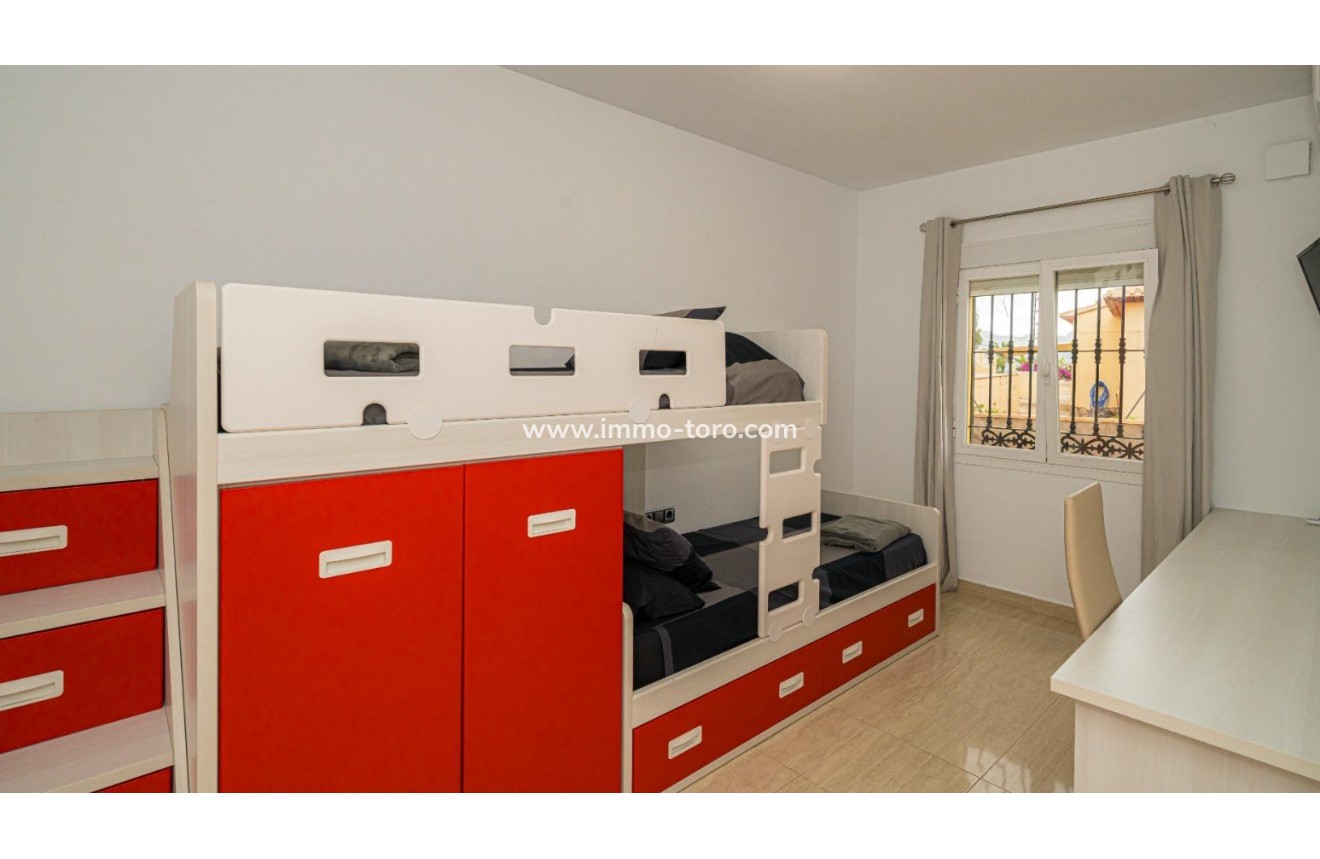 Resale - Villa - Orba - El Capso