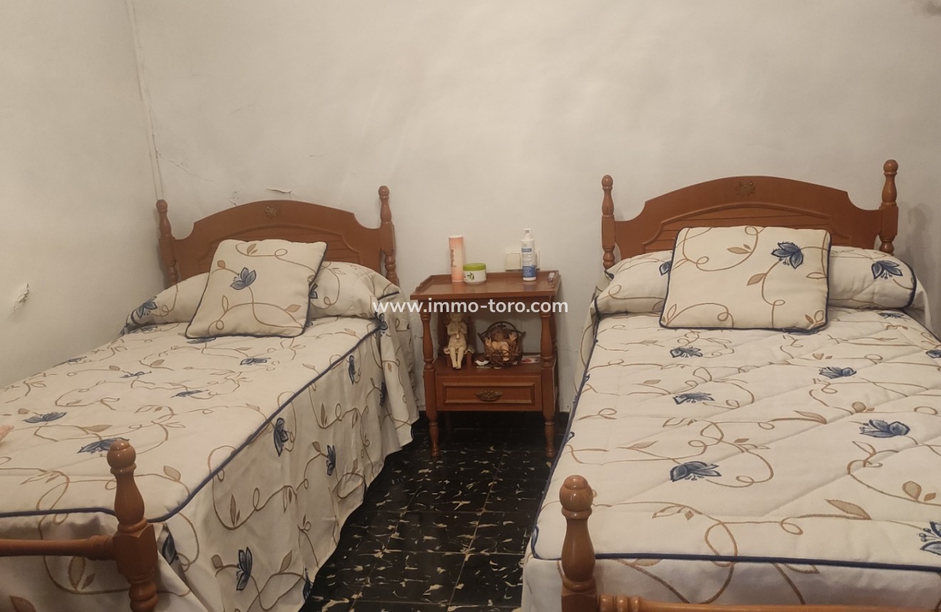 Herverkoop - town_house - Sagra