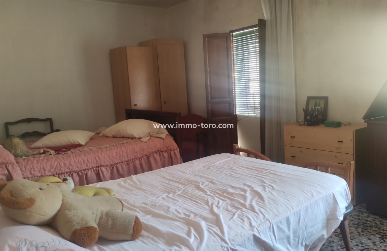 Herverkoop - town_house - Sagra