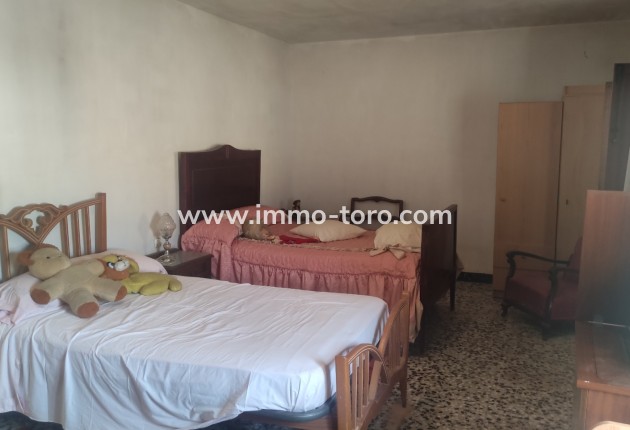 Herverkoop - town_house - Sagra