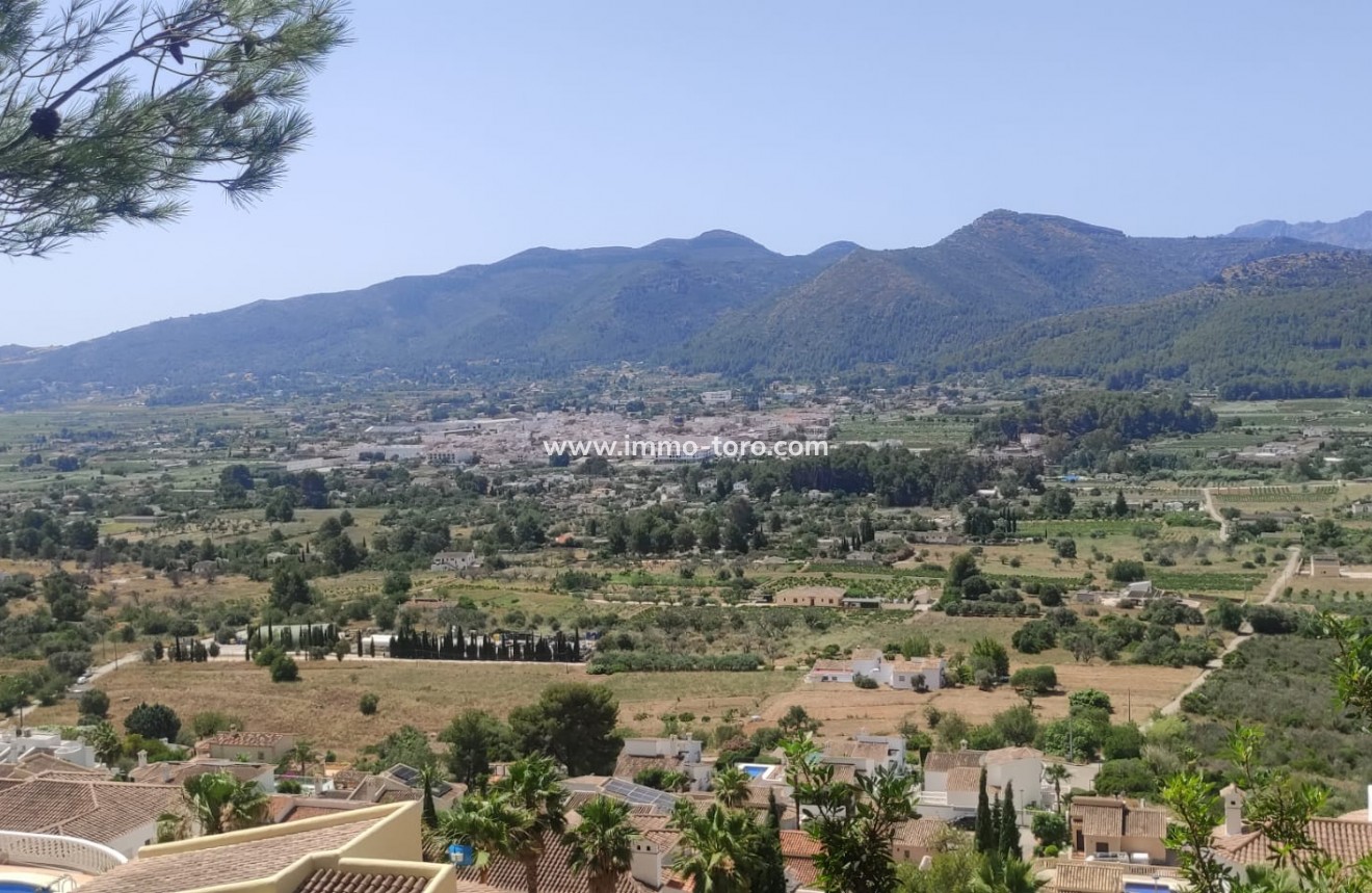 Resale - terrain - Jalón