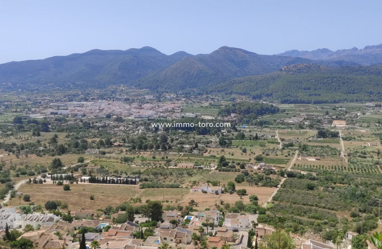Resale - terrain - Jalón